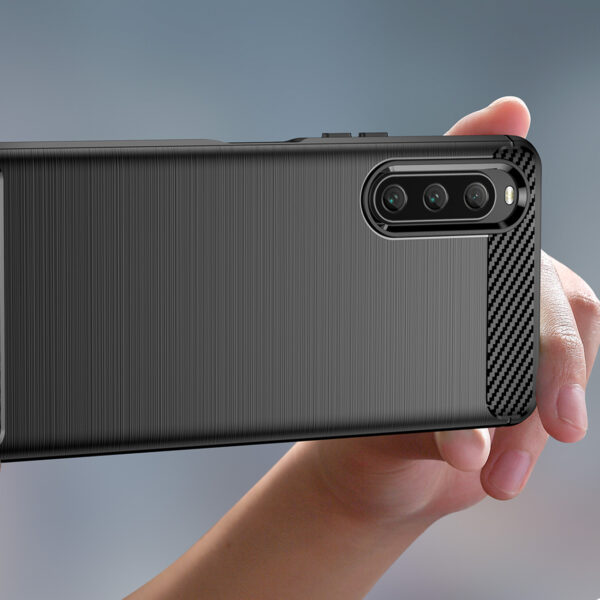 Juodas dėklas Carbon Case telefonui SONY XPERIA 10 V